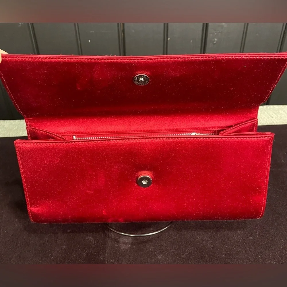 Fernanda Niven Red Chic Clutch